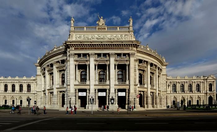 Городской театр Вены