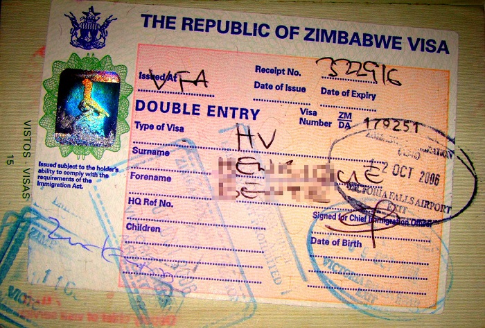 Виза в Зимбабве, фото Henrique Bente