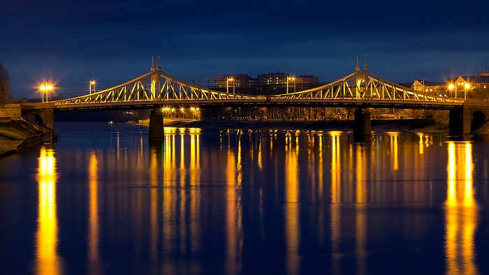 Мост через Волгу, фото Sergey Ponomarev