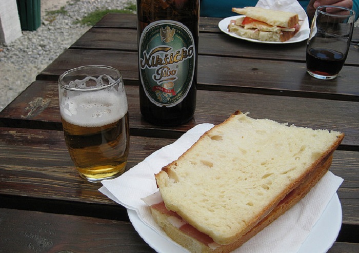 Черногорское пиво «Никшичко», фото Richard Rodgers