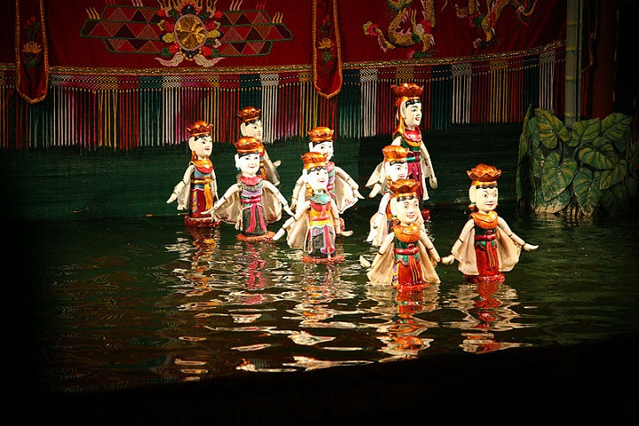 Water puppets-f-kinjosan
