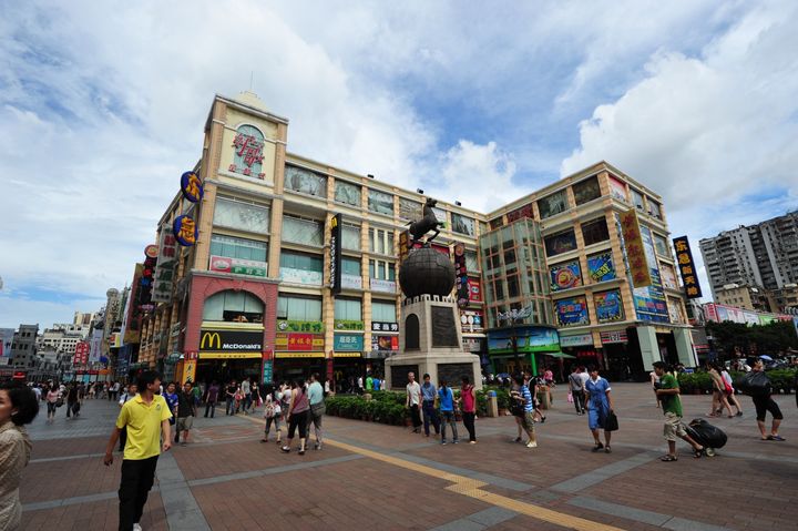 Guangzhou-Guangdong-Shopping-China