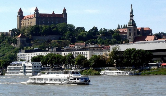 Братислава, фото Danube