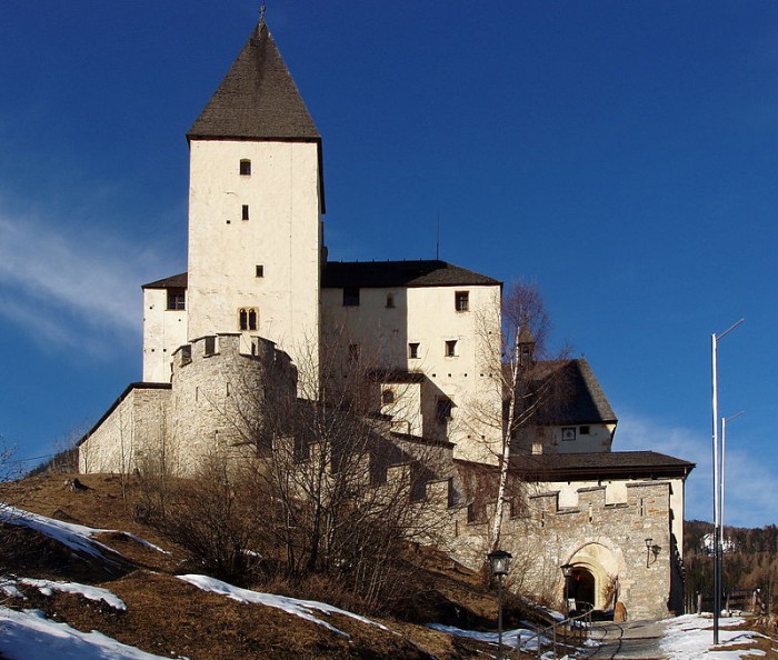 Замок Маутерндорф, фото Otberg