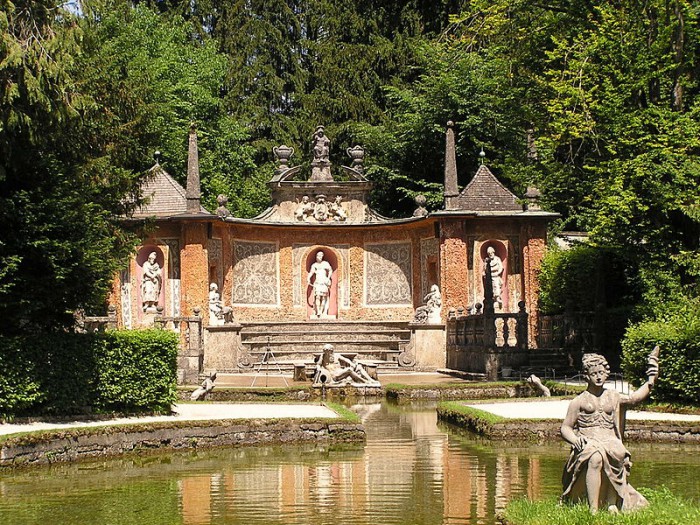Парк дворца Хельбрунн, фото Matilda