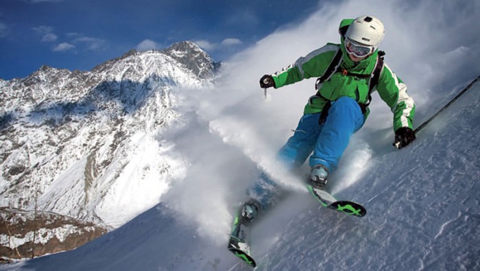 Skiing-in-the-Caucasus